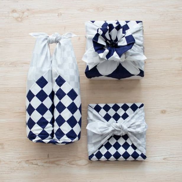 風呂敷「ハレ包み市松」 風呂敷「ハレ包み市松」