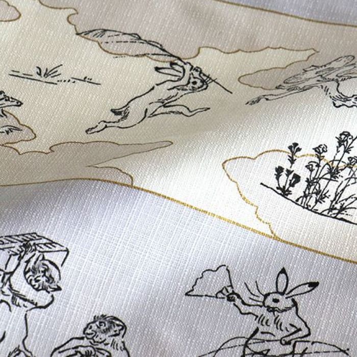 小風呂敷「鳥獣戯画絵巻」 小風呂敷「鳥獣戯画絵巻」